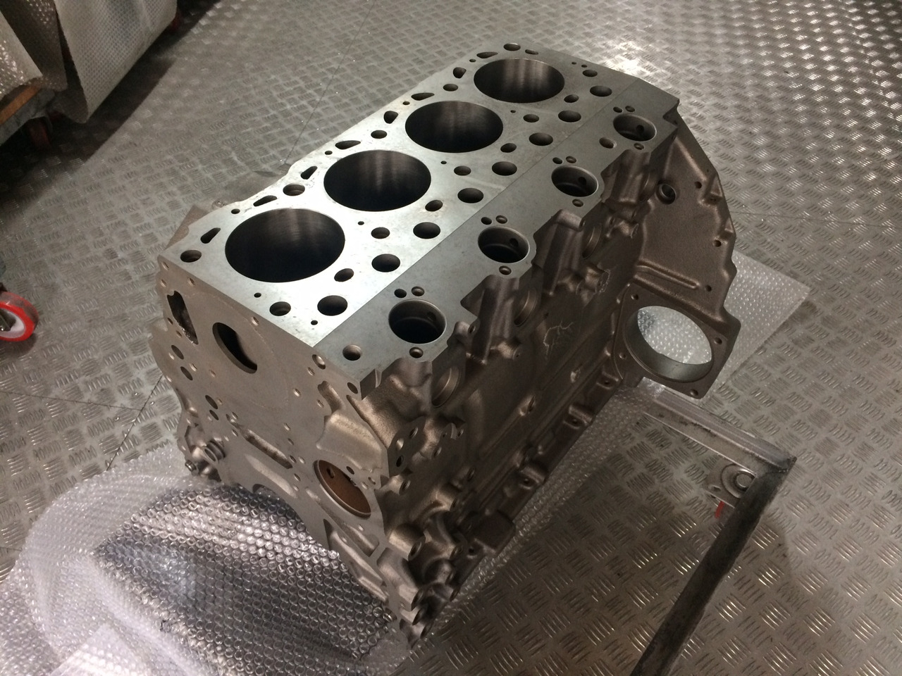 BASAMENTO MERCEDES OM904 - Crankcase: picture 1 BASAMENTO MERCEDES OM904 - Crankcase: picture 1