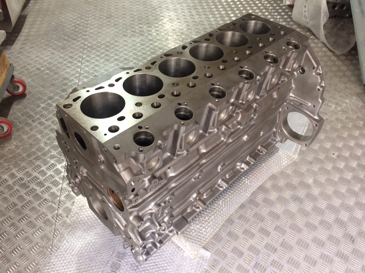 BASAMENTO MERCEDES OM906LA / OM906HLA - Crankcase: picture 1 BASAMENTO MERCEDES OM906LA / OM906HLA - Crankcase: picture 1