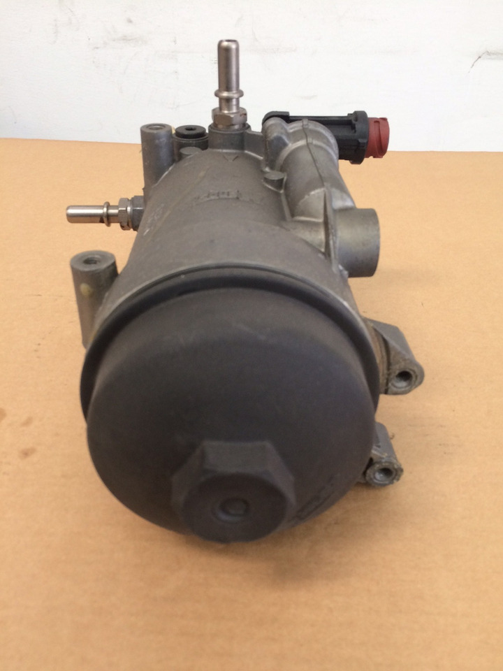 GRUPPO FILTRO CARBURANTE CON RISCALDAMENTO MAN - Fuel filter for Truck: picture 5 GRUPPO FILTRO CARBURANTE CON RISCALDAMENTO MAN - Fuel filter for Truck: picture 5