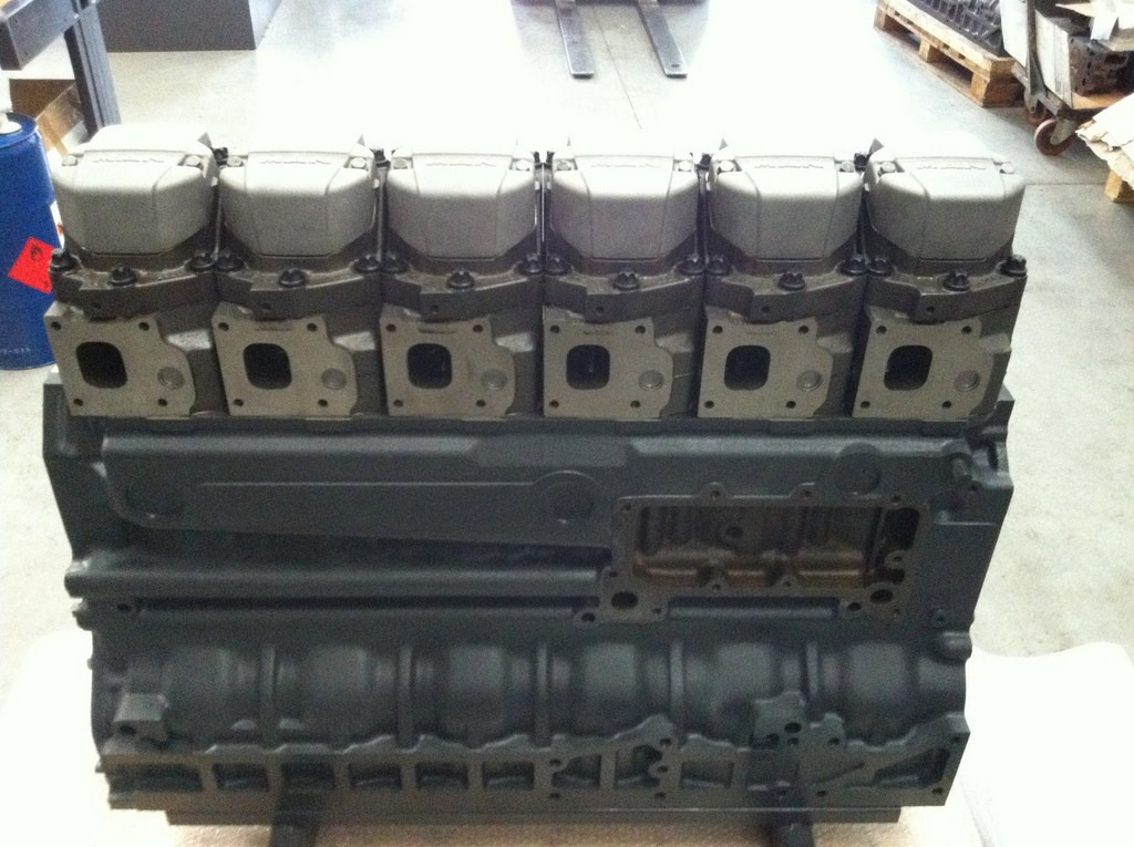 MOTORE MAN D2866LUH25 - 360CV - EURO 3 - BUS - Engine for Bus: picture 5 MOTORE MAN D2866LUH25 - 360CV - EURO 3 - BUS - Engine for Bus: picture 5