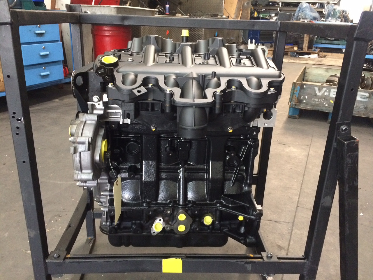 MOTORE SEMICOMPLETO RENAULT G9U-A6 PER VEICOLO RENAULT MASTER - Engine: picture 1 MOTORE SEMICOMPLETO RENAULT G9U-A6 PER VEICOLO RENAULT MASTER - Engine: picture 1