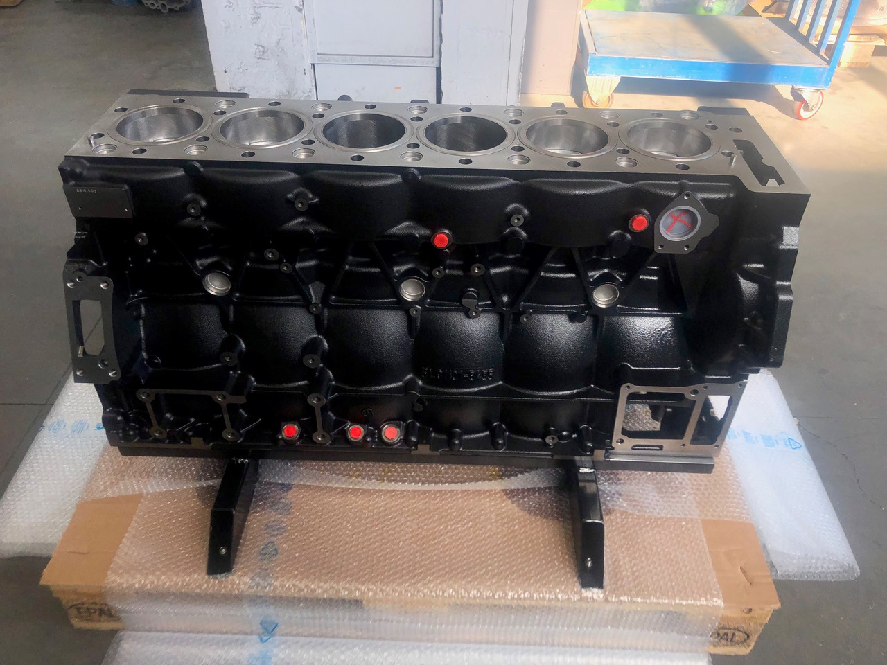 SHORTBLOCK / BLOCCO MOTORE MAN D2066 EURO6 (camion e bus) - Cylinder block for Truck: picture 1 SHORTBLOCK / BLOCCO MOTORE MAN D2066 EURO6 (camion e bus) - Cylinder block for Truck: picture 1