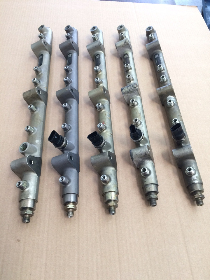 TUBO PRESSIONE COMMON RAIL MAN 51103116054 - Fuel system: picture 3 TUBO PRESSIONE COMMON RAIL MAN 51103116054 - Fuel system: picture 3