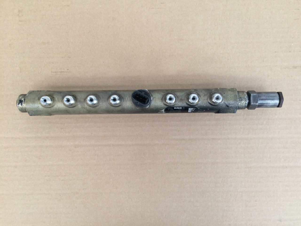 TUBO PRESSIONE COMMON RAIL MAN 51103116062 - Fuel system: picture 1 TUBO PRESSIONE COMMON RAIL MAN 51103116062 - Fuel system: picture 1