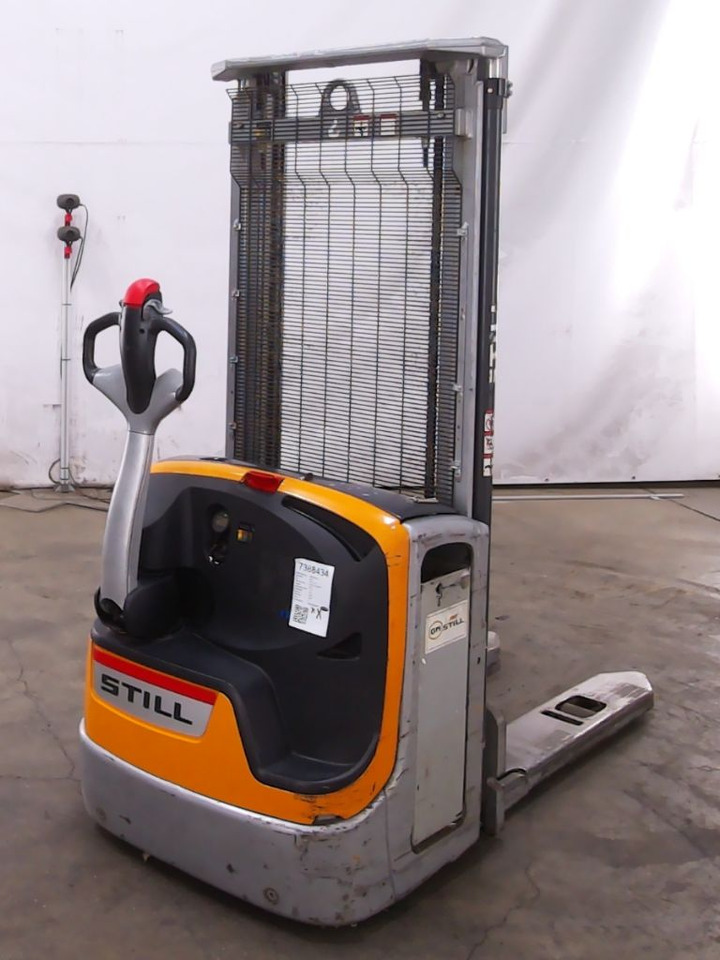Still EXV14C - Stacker: picture 2 Still EXV14C - Stacker: picture 2