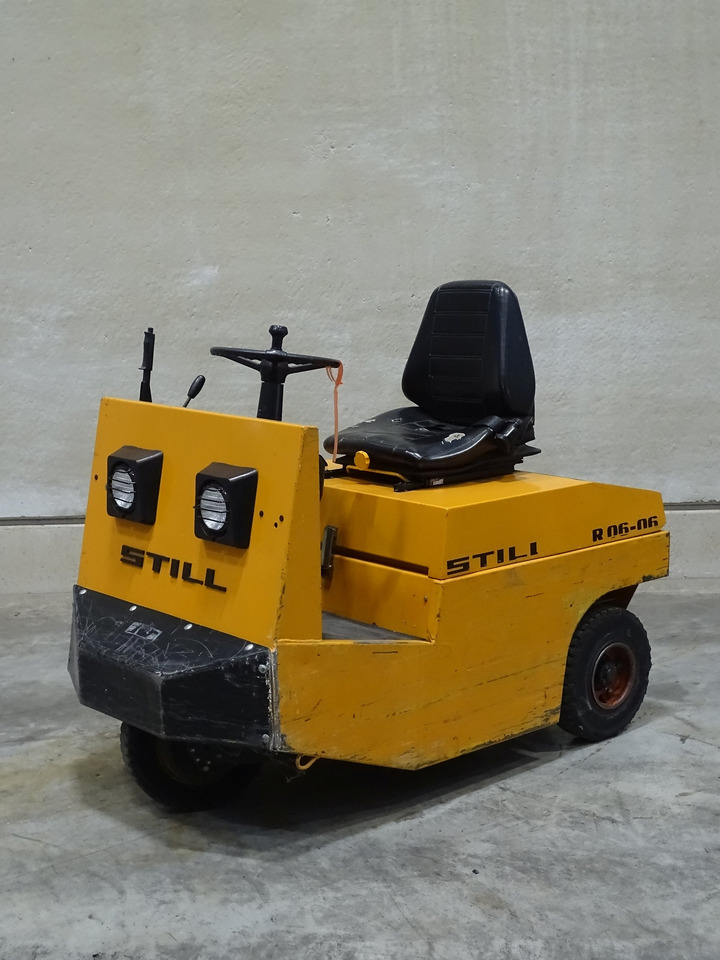 Still R06-06 - Tow tractor: picture 1 Still R06-06 - Tow tractor: picture 1