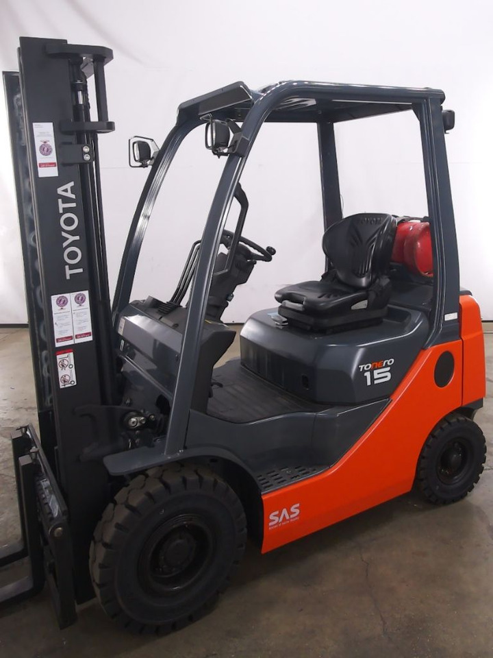 Toyota 02-8FGF15 - Forklift: picture 1 Toyota 02-8FGF15 - Forklift: picture 1
