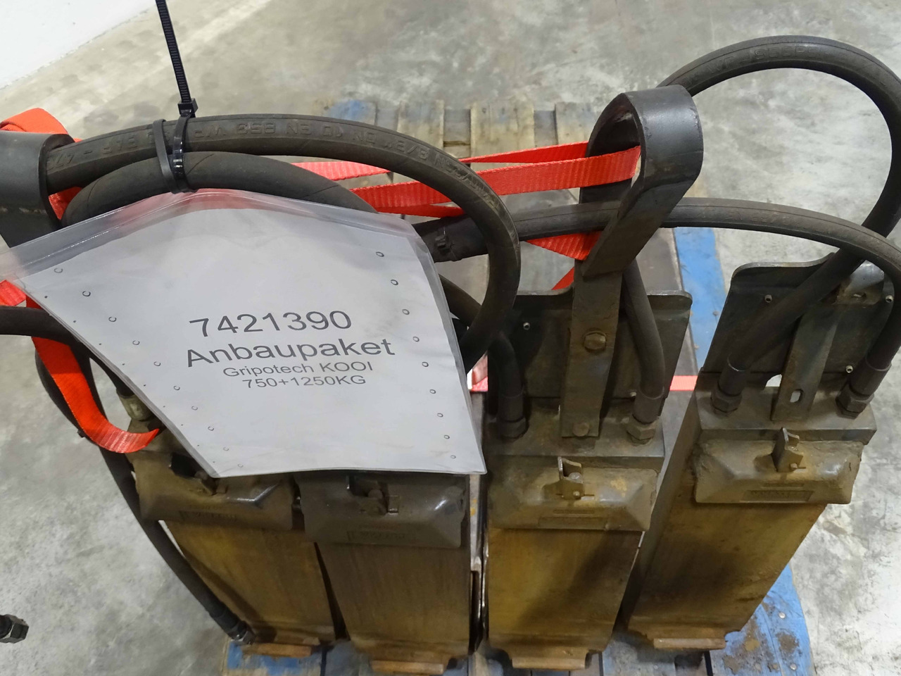 Weitere 2XANBAUGERÄTE - Forks: picture 3 Weitere 2XANBAUGERÄTE - Forks: picture 3