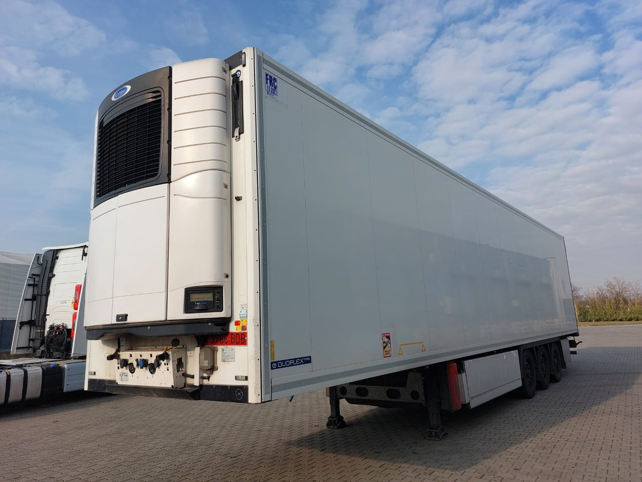 Krone SD - Refrigerator semi-trailer: picture 1 Krone SD - Refrigerator semi-trailer: picture 1