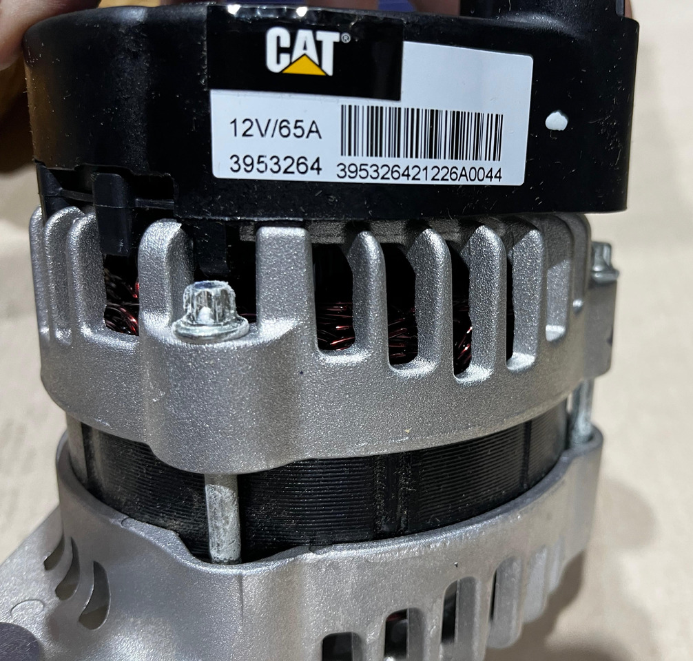 CATERPILLAR - Alternator for Construction machinery: picture 4 CATERPILLAR - Alternator for Construction machinery: picture 4