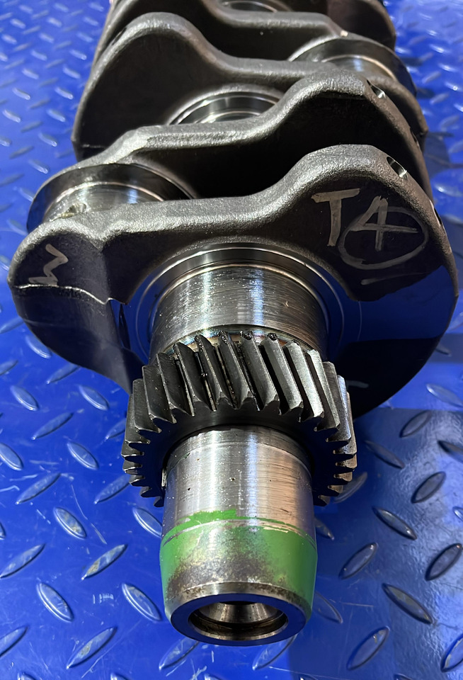 John Deere VIBROCHEN JOHN DEERE RE4045 - Crankshaft: picture 3 John Deere VIBROCHEN JOHN DEERE RE4045 - Crankshaft: picture 3