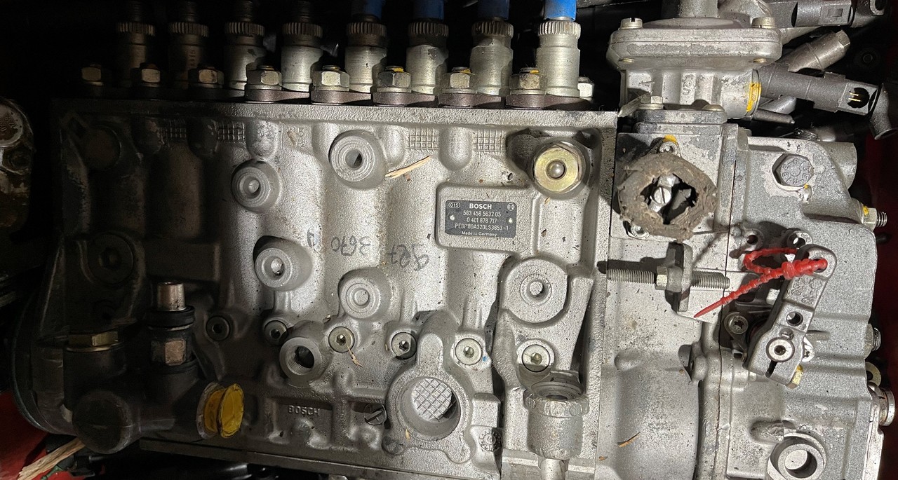 Liebherr Injection Pump 0401878717 - Fuel pump for Construction machinery: picture 2 Liebherr Injection Pump 0401878717 - Fuel pump for Construction machinery: picture 2