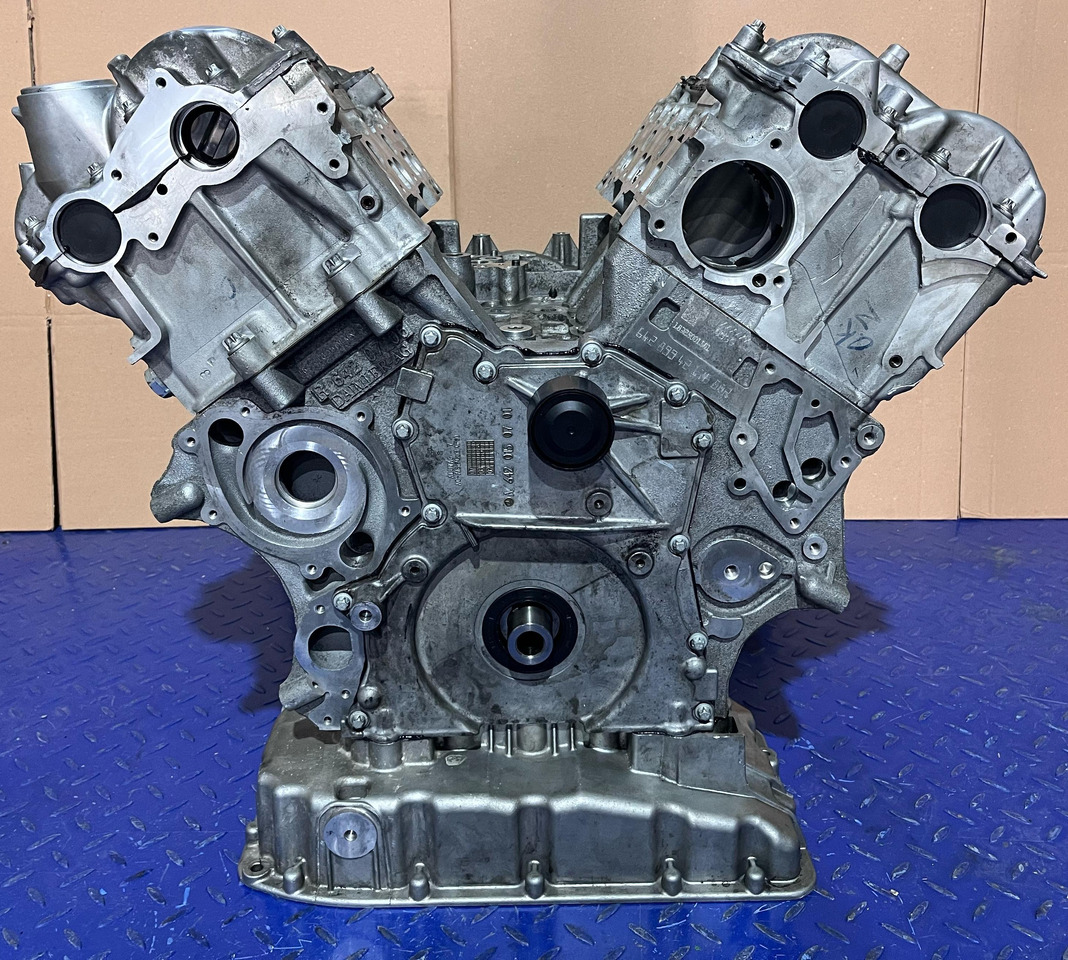 MERCEDES-BENZ Motor Reconditionat OM642.899 - Engine for Truck: picture 1 MERCEDES-BENZ Motor Reconditionat OM642.899 - Engine for Truck: picture 1