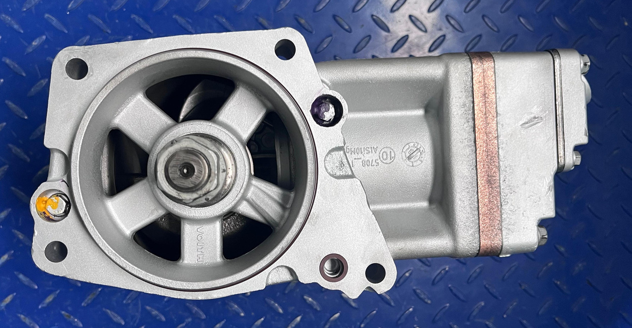 Mercedes Actros MP4 Air Compressor Euro 6 A4701302015 Reconditioned - Air brake compressor for Truck: picture 5 Mercedes Actros MP4 Air Compressor Euro 6 A4701302015 Reconditioned - Air brake compressor for Truck: picture 5