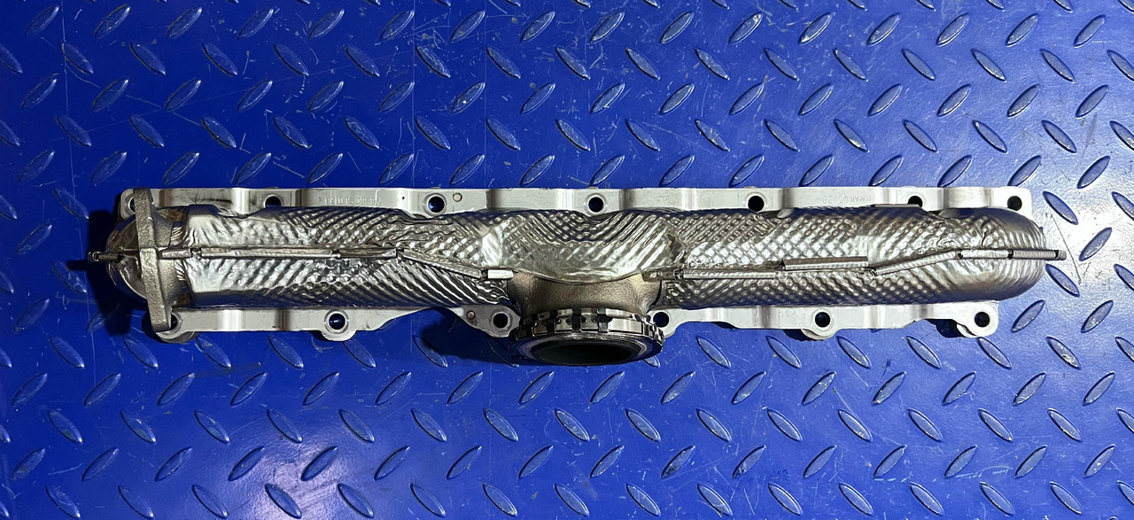 Mercedes Benz A6561407900 OM656 - Exhaust manifold: picture 1 Mercedes Benz A6561407900 OM656 - Exhaust manifold: picture 1