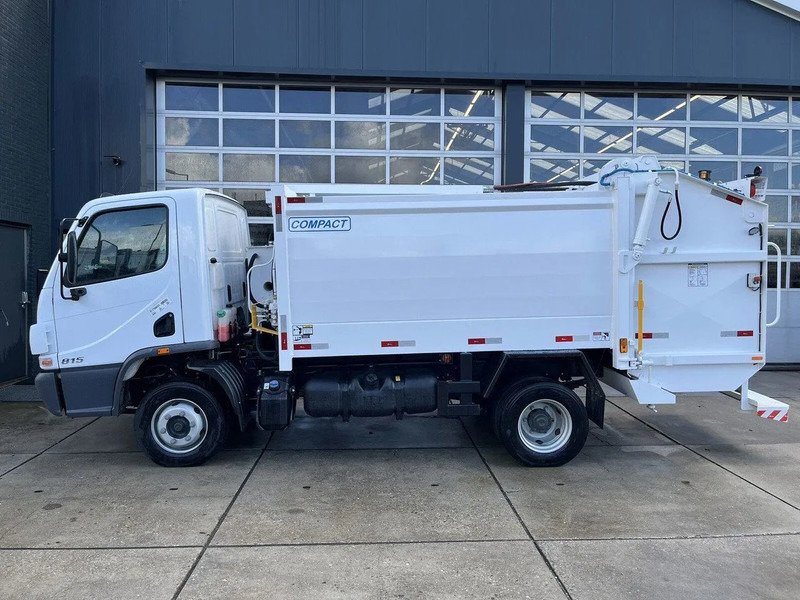 Mercedes-Benz Accelo 815 4x2 Garbage Compactor (2 units) Accelo 815 4x2 Garbage Compactor (2 units) - Garbage truck: picture 2 Mercedes-Benz Accelo 815 4x2 Garbage Compactor (2 units) Accelo 815 4x2 Garbage Compactor (2 units) - Garbage truck: picture 2