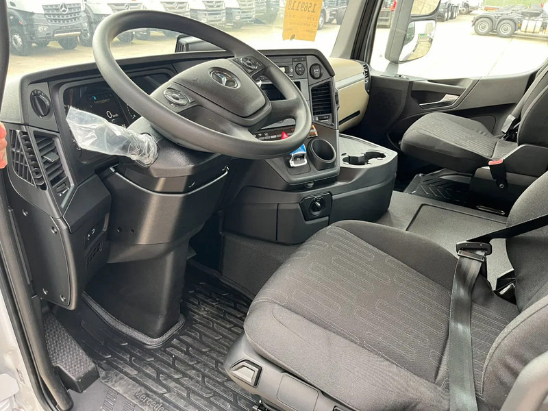 Mercedes-Benz Actros 3340 S 6x4 Tractor Head on lease Mercedes-Benz Actros 3340 S 6x4 Tractor Head: picture 16