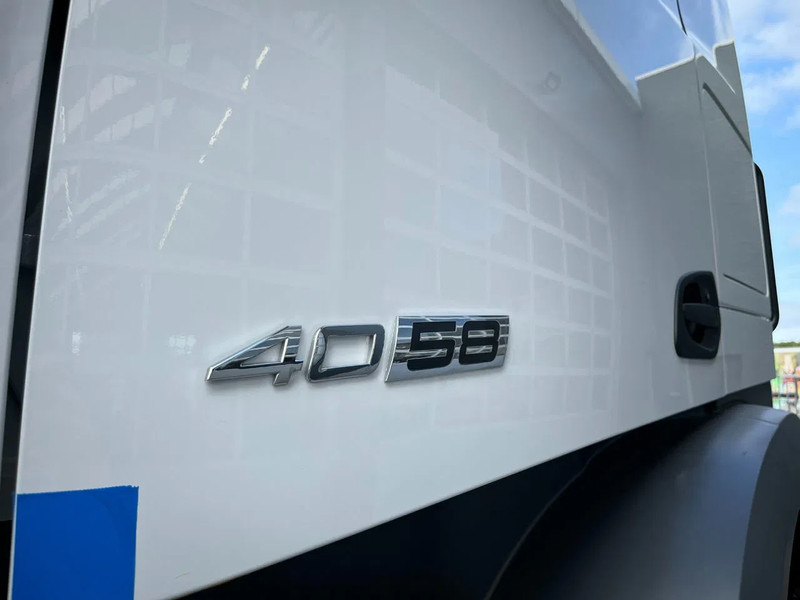 Mercedes-Benz Arocs 4058 AS 6x6 Tractor Head 180T Push Pull EURO-5 on lease Mercedes-Benz Arocs 4058 AS 6x6 Tractor Head 180T Push Pull EURO-5: picture 10