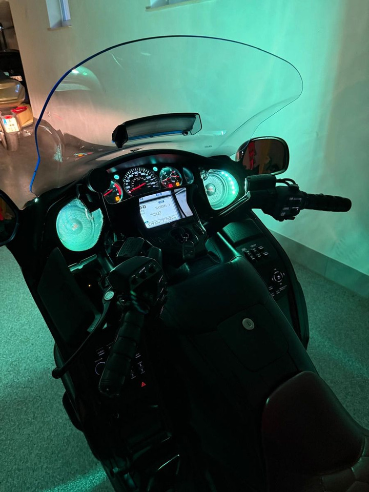 Motorcycle Honda GL1800 SC47*Krossline*Audio*Wilbers*SR Racing: picture 11