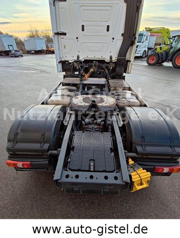 Mercedes-Benz Actros 1845 LS GigaSpace - Tractor unit: picture 4 Mercedes-Benz Actros 1845 LS GigaSpace - Tractor unit: picture 4