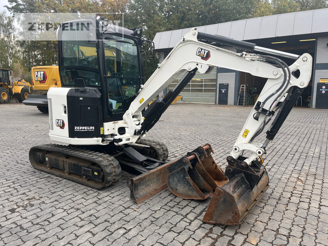 Cat 302.7CR-07 - Mini excavator: picture 3 Cat 302.7CR-07 - Mini excavator: picture 3