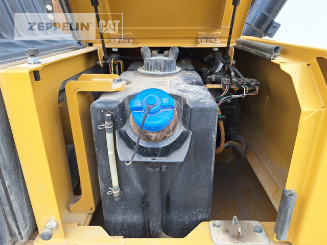 Crawler excavator Cat 330-07: picture 25
