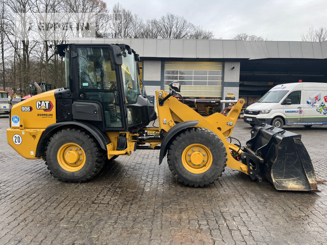 Cat 906-14 - Wheel loader: picture 4 Cat 906-14 - Wheel loader: picture 4