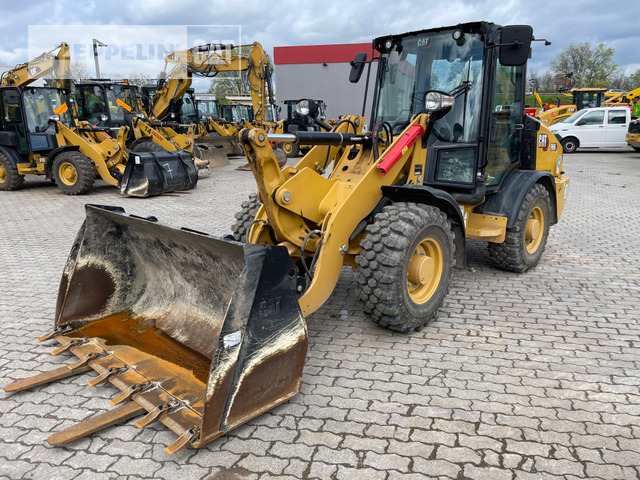 Cat 906-14 - Wheel loader: picture 2 Cat 906-14 - Wheel loader: picture 2