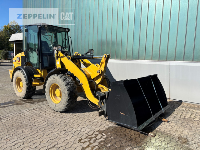 Cat 908M - Wheel loader: picture 4 Cat 908M - Wheel loader: picture 4