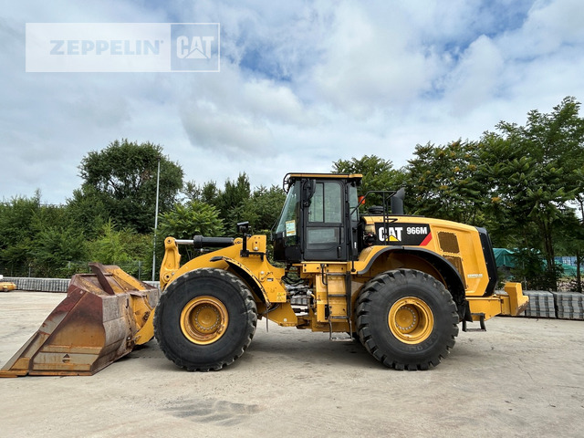 Cat 966M - Wheel loader: picture 2 Cat 966M - Wheel loader: picture 2