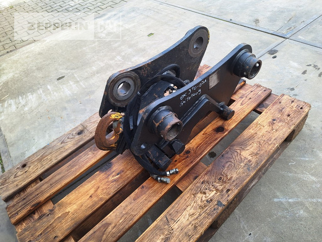 Cat CW10H - Quick coupler for Construction machinery: picture 1 Cat CW10H - Quick coupler for Construction machinery: picture 1