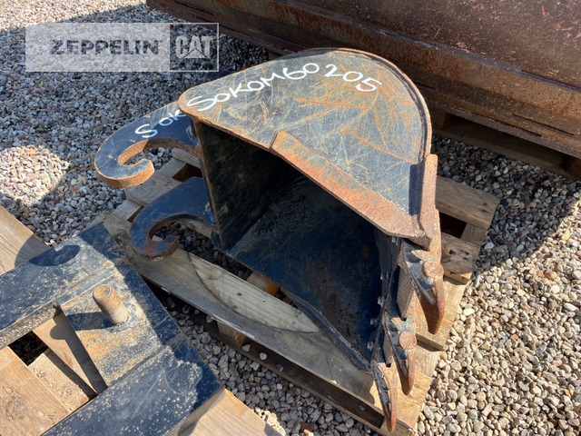 Komponenten Primärprodukte Kompo - Excavator bucket: picture 1 Komponenten Primärprodukte Kompo - Excavator bucket: picture 1