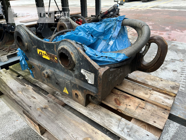 Oilquick Deutschland GmbH OQ65-M315F - Quick coupler for Construction machinery: picture 3 Oilquick Deutschland GmbH OQ65-M315F - Quick coupler for Construction machinery: picture 3