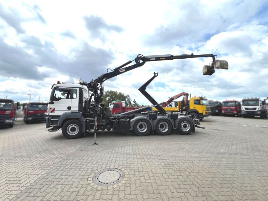 MAN TG-S 35.480 8x4 BL Abrollkipper mit Kran Penz-15L9.80+Meiller RK 30.60L Lenk-Lift Achse on lease MAN TG-S 35.480 8x4 BL Abrollkipper mit Kran Penz-15L9.80+Meiller RK 30.60L Lenk-Lift Achse: picture 12 MAN TG-S 35.480 8x4 BL Abrollkipper mit Kran Penz-15L9.80+Meiller RK 30.60L Lenk-Lift Achse on lease MAN TG-S 35.480 8x4 BL Abrollkipper mit Kran Penz-15L9.80+Meiller RK 30.60L Lenk-Lift Achse: picture 12