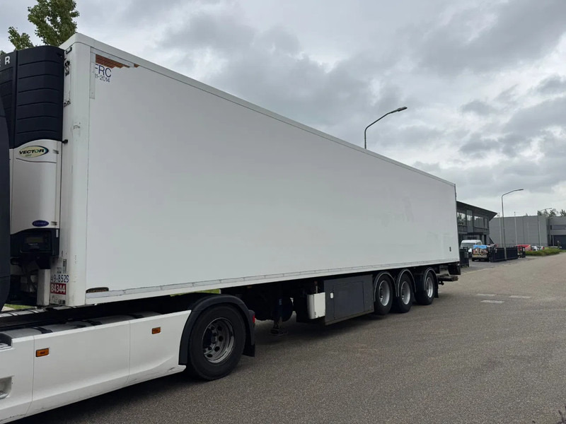 Pacton koelvriesoplegger 3 asser met carrier vector koelmachine, stuuras.. - Refrigerator semi-trailer: picture 1 Pacton koelvriesoplegger 3 asser met carrier vector koelmachine, stuuras.. - Refrigerator semi-trailer: picture 1