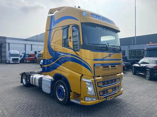 Volvo FH 13.460 mega trekker , XL cabine, parc cool , voll lucht., beauty..... - Tractor unit: picture 2 Volvo FH 13.460 mega trekker , XL cabine, parc cool , voll lucht., beauty..... - Tractor unit: picture 2