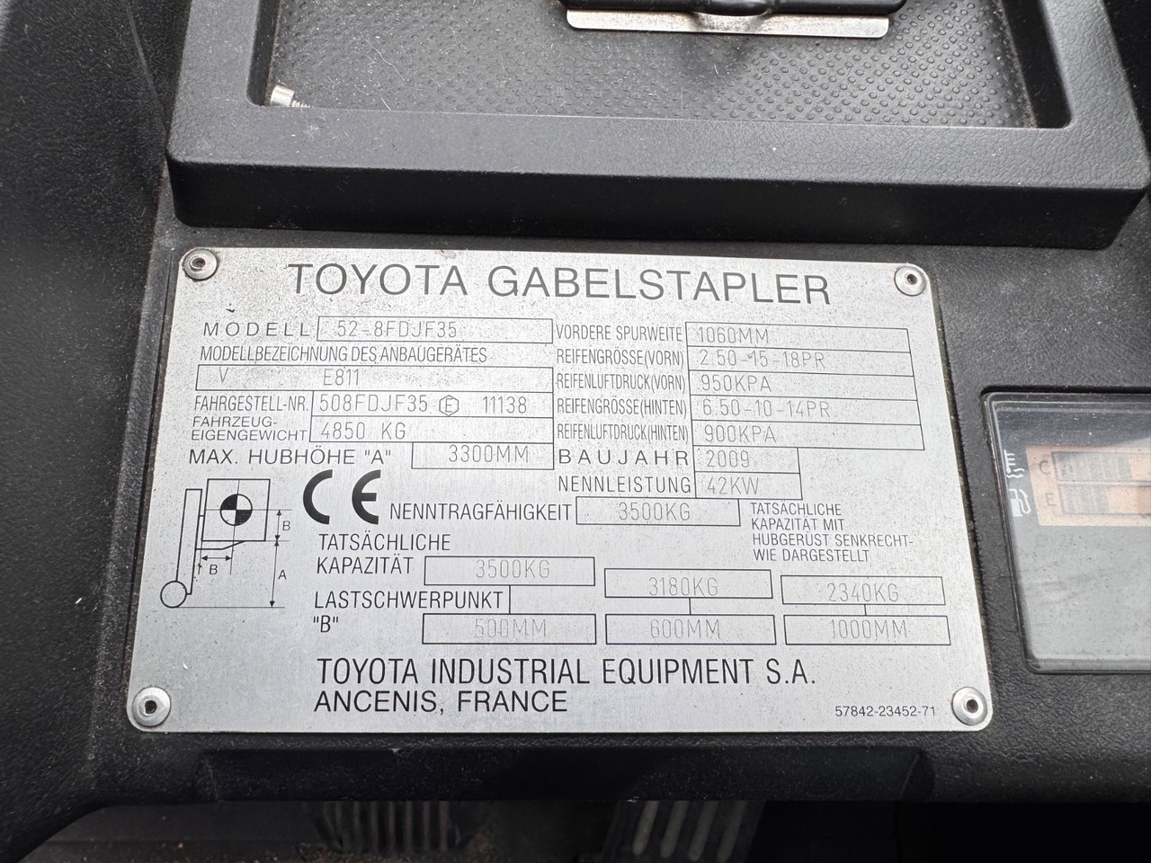 Diesel forklift Toyota Tonero 35 Diesel Stapler 3.274h Sideshift: picture 8 Diesel forklift Toyota Tonero 35 Diesel Stapler 3.274h Sideshift: picture 8