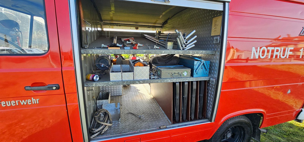 Van Mercedes-Benz 409 Feuerwehr Oldtimer Eventfahrzeug Traumauto: picture 8 Van Mercedes-Benz 409 Feuerwehr Oldtimer Eventfahrzeug Traumauto: picture 8