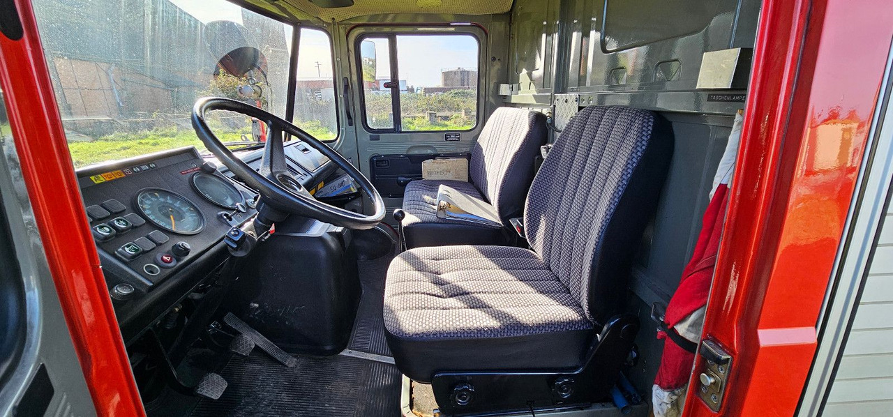 Van Mercedes-Benz 409 Feuerwehr Oldtimer Eventfahrzeug Traumauto: picture 14 Van Mercedes-Benz 409 Feuerwehr Oldtimer Eventfahrzeug Traumauto: picture 14