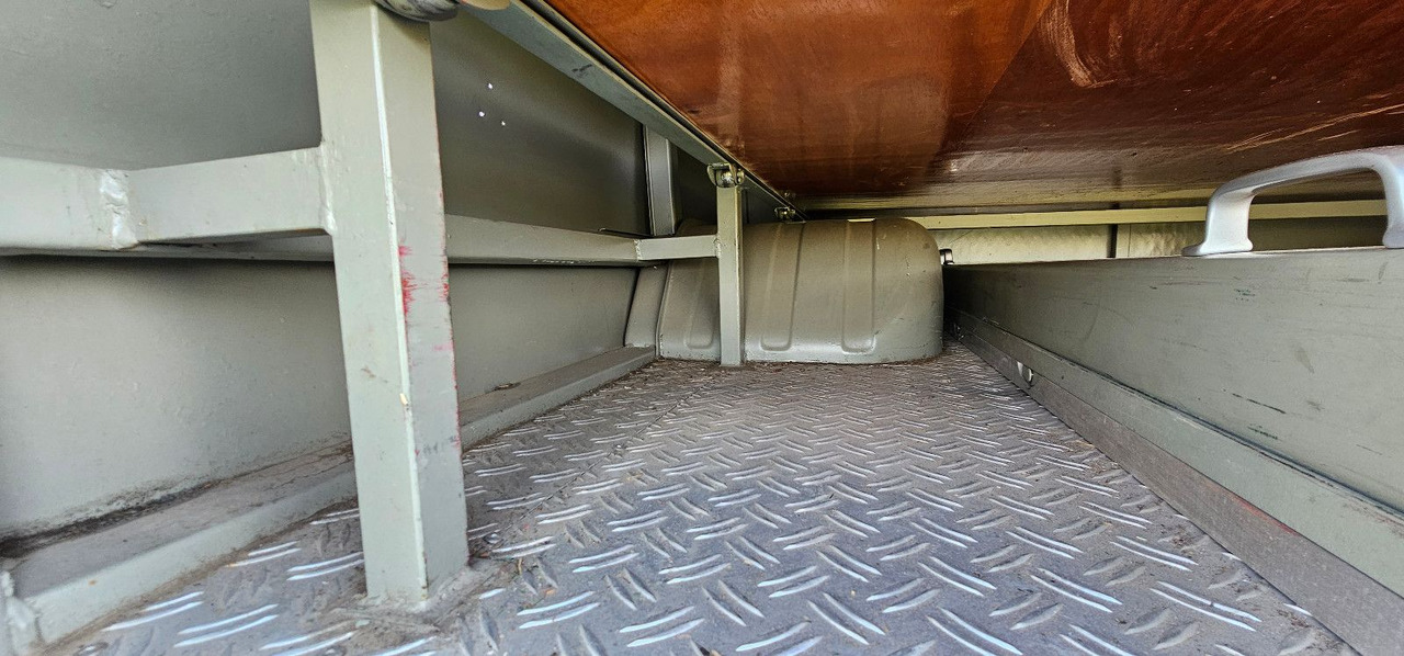 Van Mercedes-Benz 409 Feuerwehr Oldtimer Eventfahrzeug Traumauto: picture 10 Van Mercedes-Benz 409 Feuerwehr Oldtimer Eventfahrzeug Traumauto: picture 10