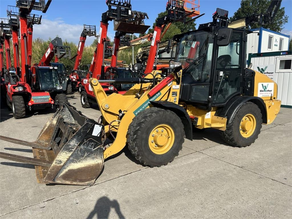 CAT 906 (9145) - Compact loader: picture 2 CAT 906 (9145) - Compact loader: picture 2