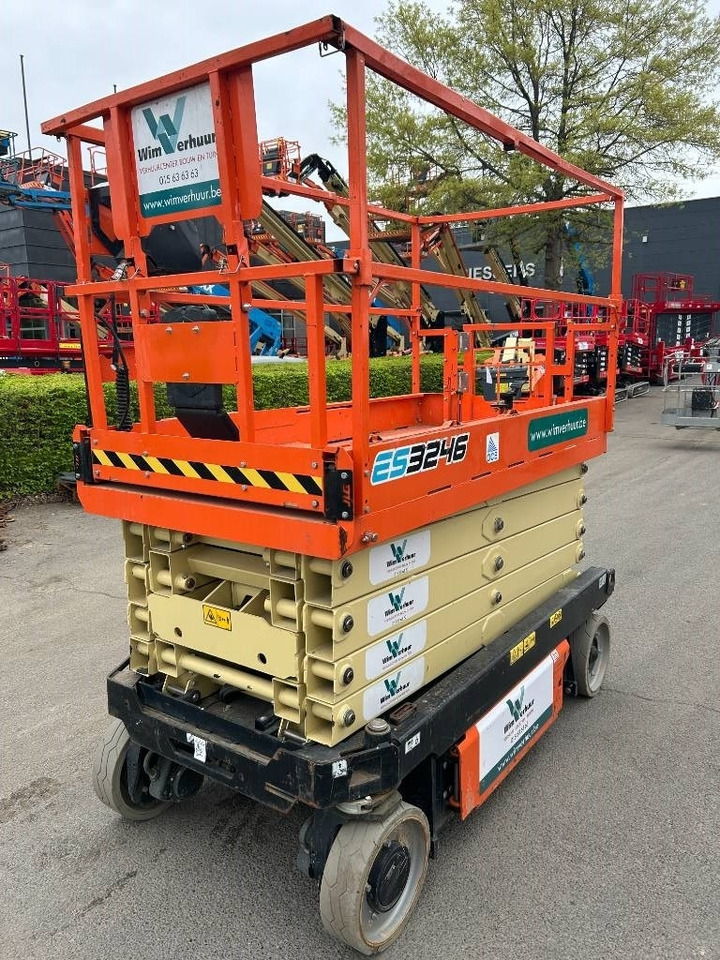 JLG 3246 ES - Scissor lift: picture 5 JLG 3246 ES - Scissor lift: picture 5