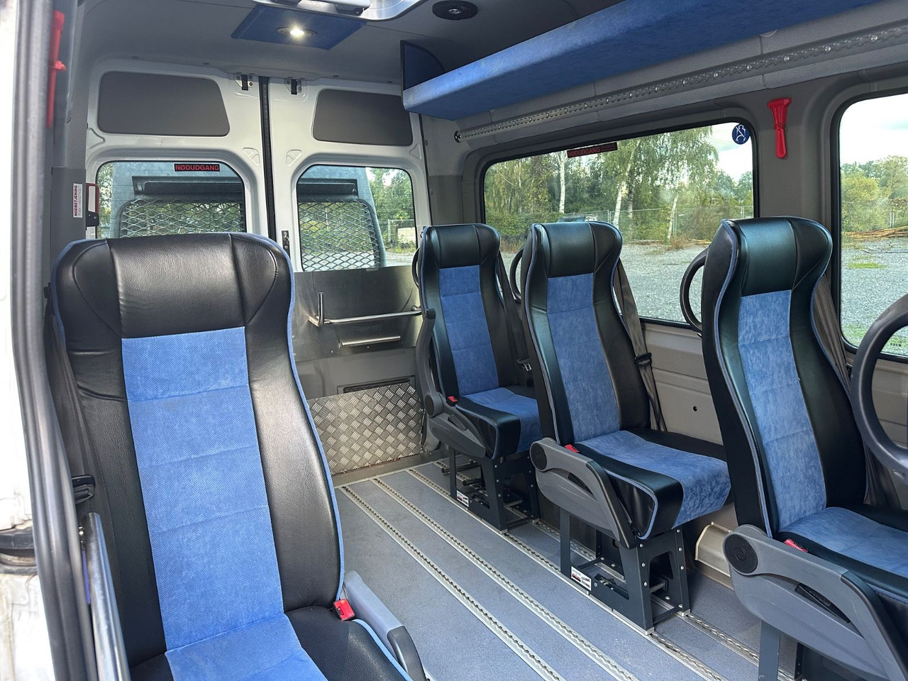 Mercedes-Benz Sprinter 316 CDi (wenig Km*Motor Neu) - Minibus, Passenger van: picture 4 Mercedes-Benz Sprinter 316 CDi (wenig Km*Motor Neu) - Minibus, Passenger van: picture 4
