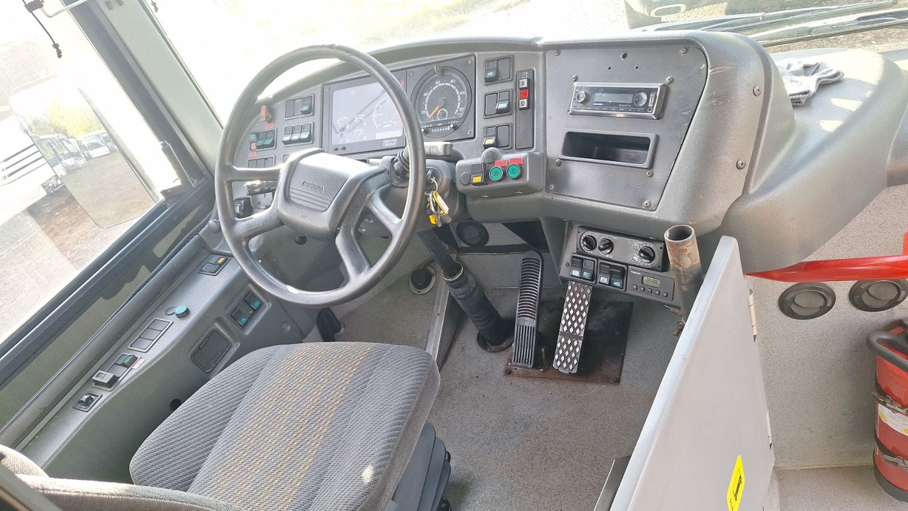 Scania Omnilink (Euro 4) O530/ 415 NF - City bus: picture 5 Scania Omnilink (Euro 4) O530/ 415 NF - City bus: picture 5