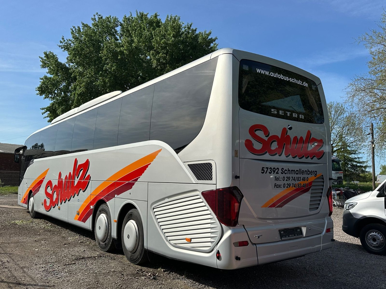 Setra S 517 HD (55 Sitze*Euro 6*TOP) - Coach: picture 2 Setra S 517 HD (55 Sitze*Euro 6*TOP) - Coach: picture 2